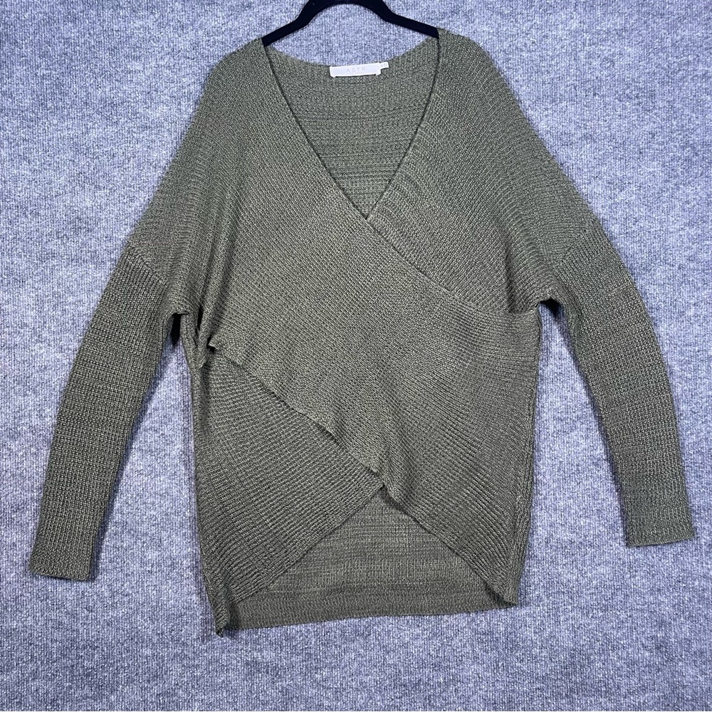 ASTR The Label Womens XL Olive Green Wrap Wrap‎ VNeck Knit Tunic Sweater Boho